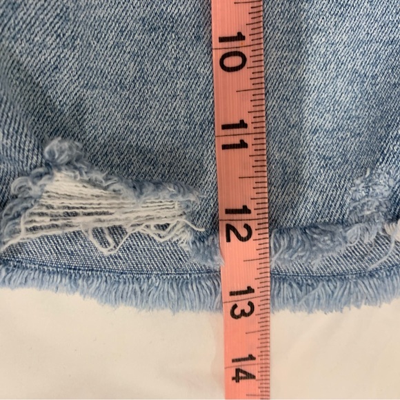 JUST USA distress fray cut off denim shorts women’s size size 10 LARGE - Picture 12 of 15